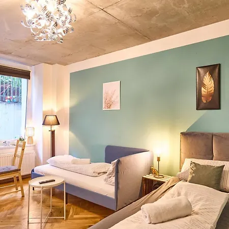 Blue Chili Prenzlauer Berg Apartment