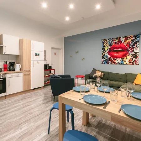 Blue Chili Prenzlauer Berg Apartment Berlin