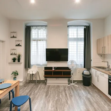 Blue Chili Prenzlauer Berg Apartment